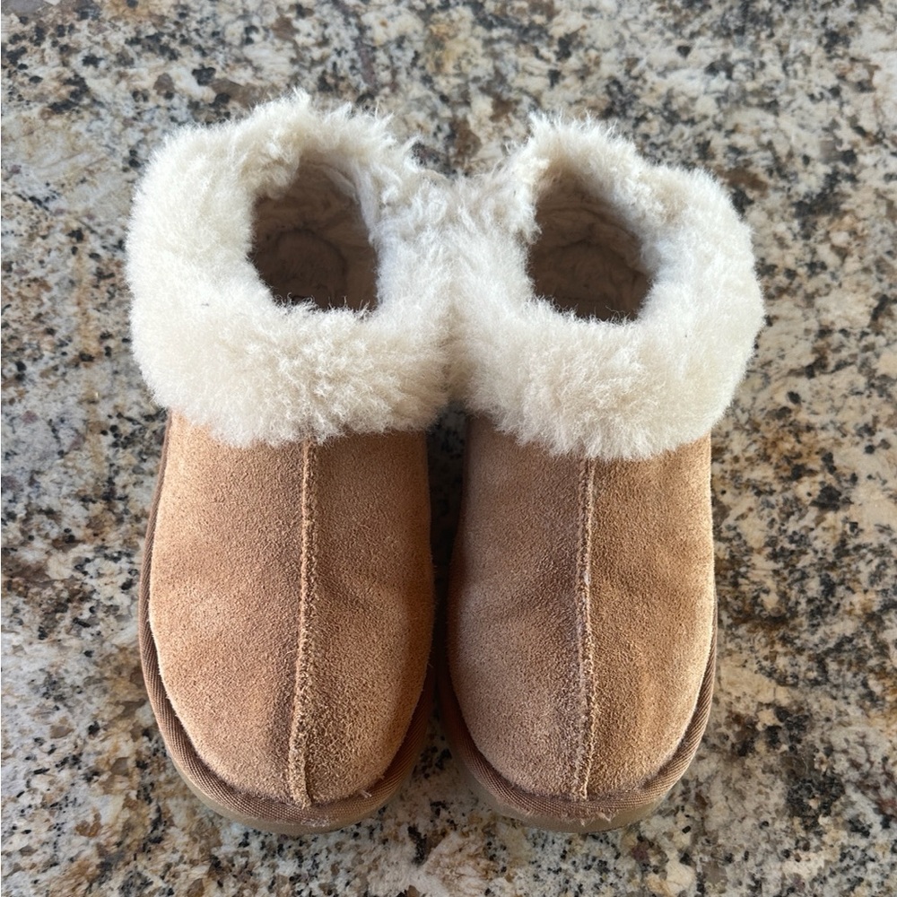 UGG Tan Kids Slippers with Cream Lining
